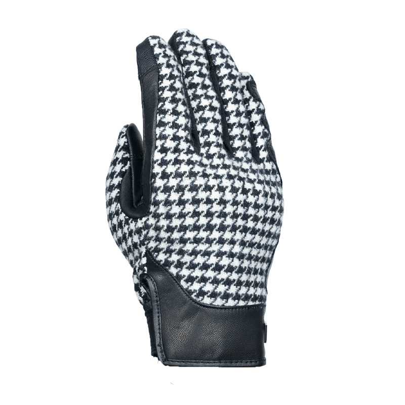 Daisy on the Ohoopee